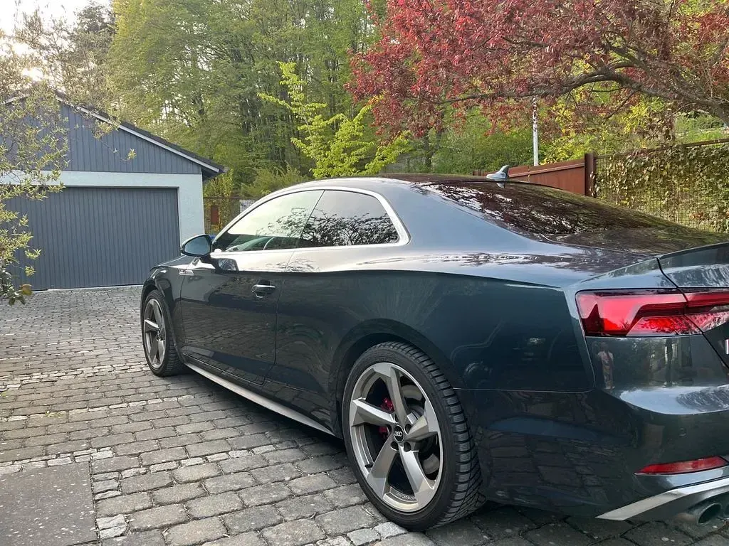 Gebraucht Audi S5 Ambiente 354 PS (260 kW) 2017 Grau Coupé