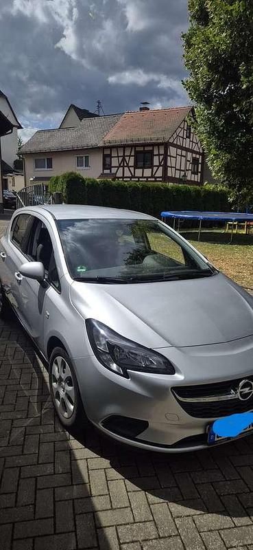 Silber Gebraucht 2017 Opel Corsa Active Limousine | 6.990 € (Guter Preis) - Bild 1/4