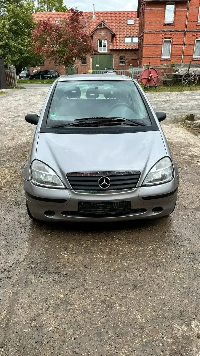 Gebraucht Mercedes A160 60 PS (44 kW) 2000 Silber Kleinwagen