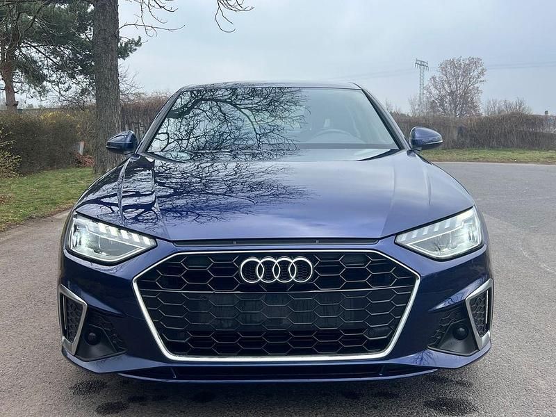 Gebraucht Audi A4 S-Line 150 PS (110 kW) 2021 Blau Limousine