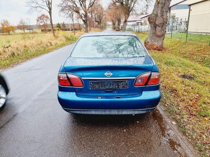 Gebraucht Nissan Primera 114 PS (83 kW) 2001 Blau Kombi