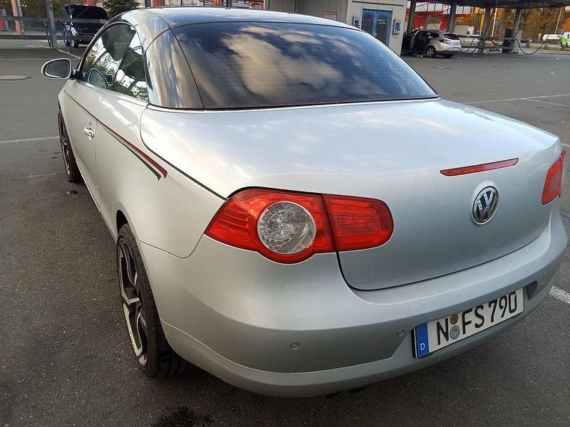 Gebraucht VW Eos 200 PS (147 kW) 2006 Silber Cabrio