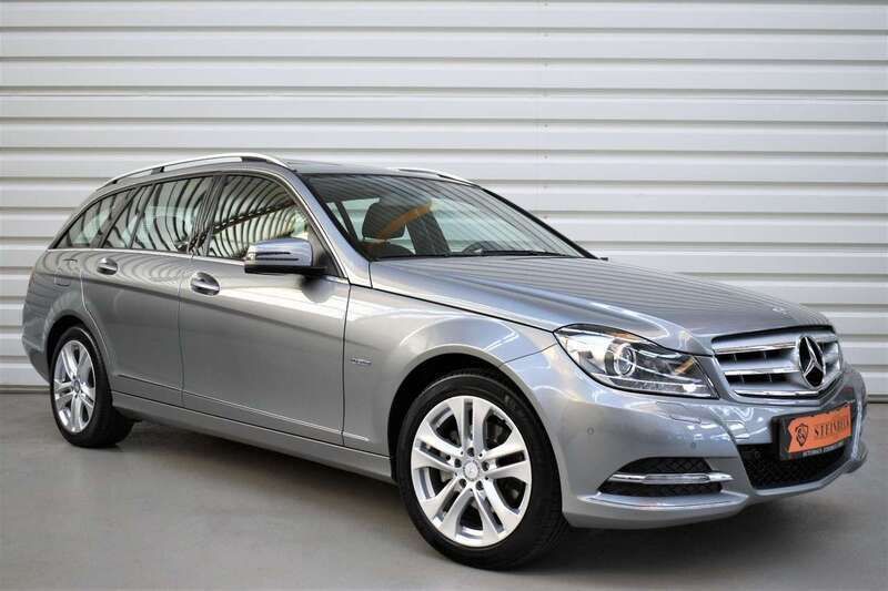 Silber Gebraucht 2011 Mercedes C200 Avantgarde Kombi | 18.990 € - Bild 1/4