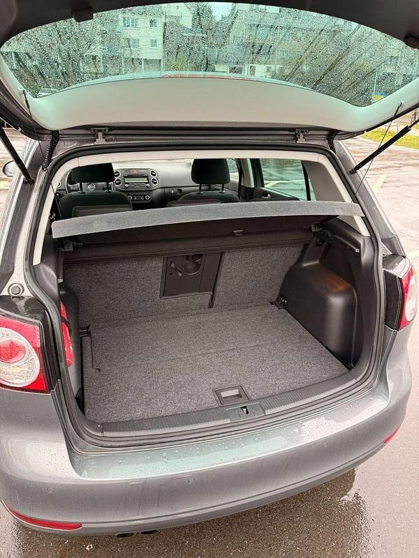 Gebraucht VW Golf VII Style 122 PS (89 kW) 2012 Grau Limousine