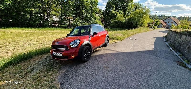 Gebraucht Mini Cooper S Countryman 190 PS (139 kW) 2015 Rot SUV