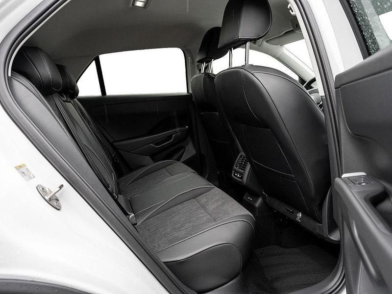 Neu VW T-Roc Style 150 PS (110 kW) 2026 Pure white SUV