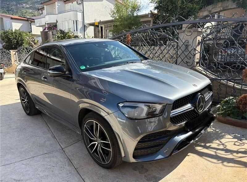 Grau Gebraucht 2020 Mercedes GLE400 AMG line SUV | 61.000 € (Fairer Preis) - Bild 1/4
