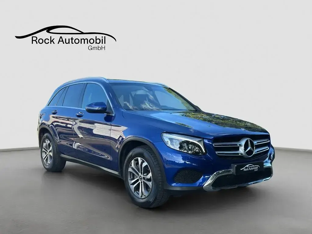 Gebraucht Mercedes GLC250 AMG 211 PS (155 kW) 2018 Blau SUV