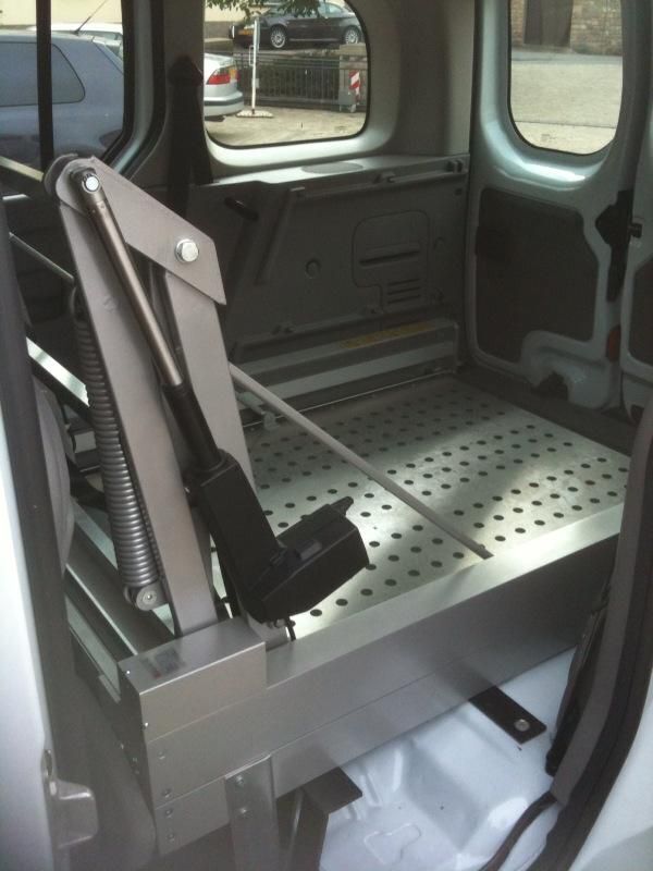Gebraucht Renault Kangoo 144 PS (105 kW) 2009 Weiß Van / Kleinbus