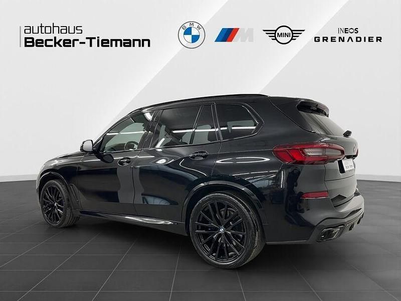 Gebraucht BMW X5 Performance 530 PS (389 kW) 2021 Saphirschwarz SUV
