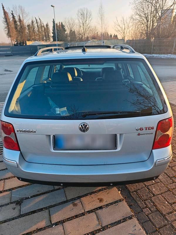 Gebraucht VW Passat Highline 150 PS (110 kW) 2001 Silber Kombi