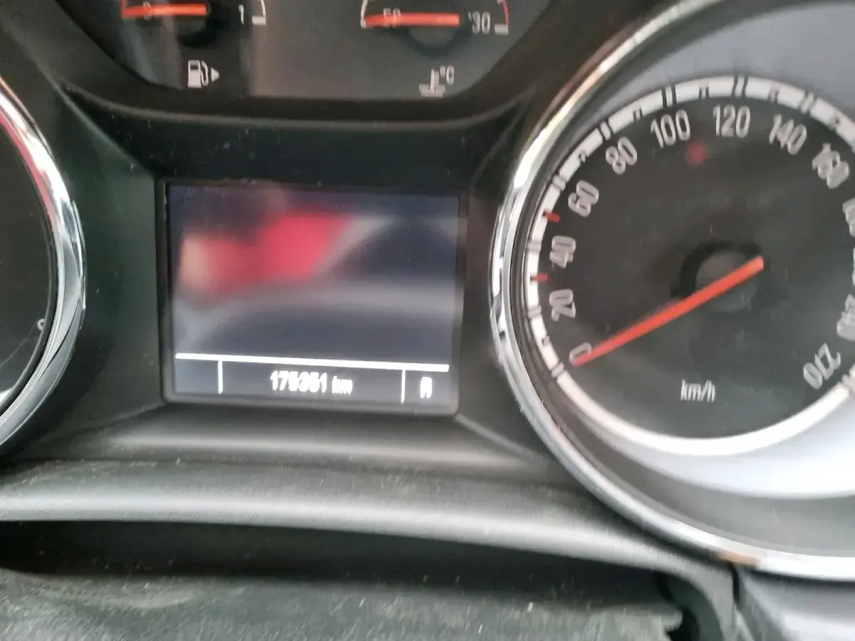 Gebraucht Opel Astra 136 PS (100 kW) 2016 Schwarz Kombi