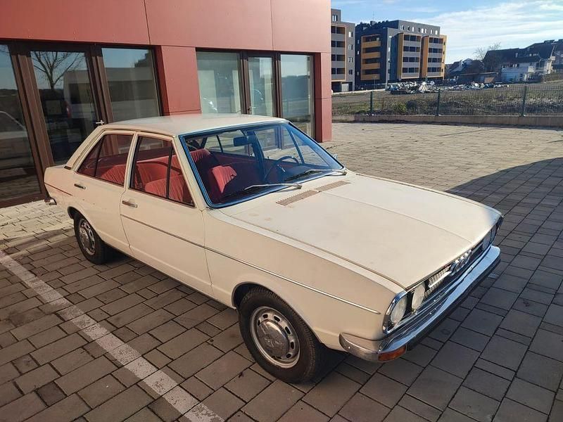 Second-hand Audi 80 88 CP (64 kW) 1973 Alb Berlinǎ