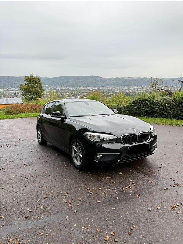 Gebraucht BMW 116 M Sport 109 PS (80 kW) 2016 Schwarz Kleinwagen