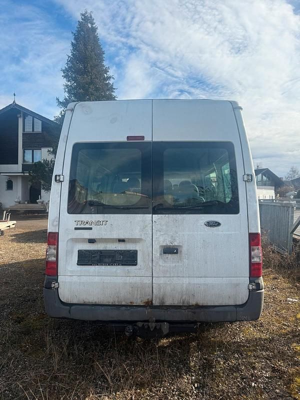 Gebraucht Ford Transit 116 PS (85 kW) 2011 Weiß Van / Kleinbus