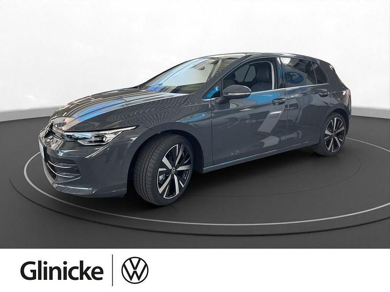 Delfingrau metallic Neu 2026 VW Golf Style Limousine | 41.950 € - Bild 1/3