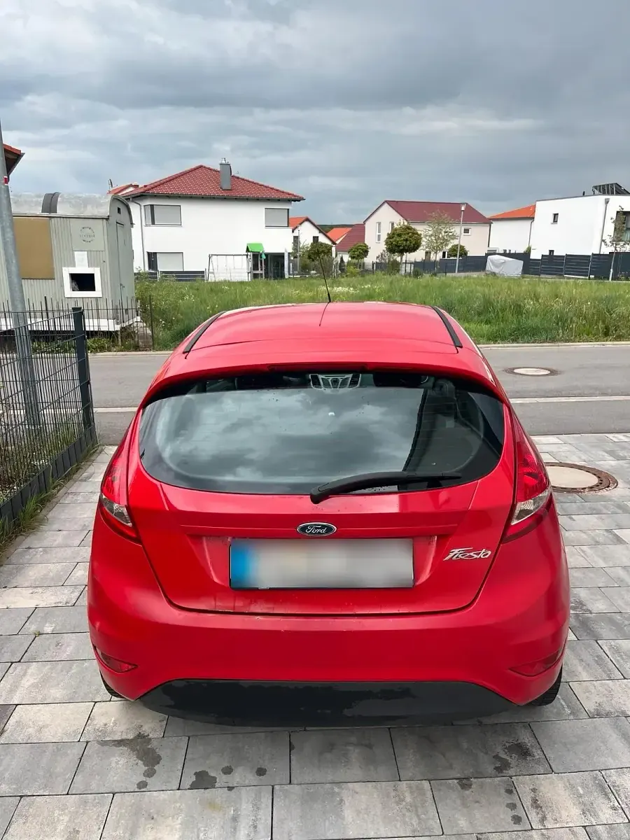 Gebraucht Ford Fiesta 60 PS (44 kW) 2010 Kleinwagen
