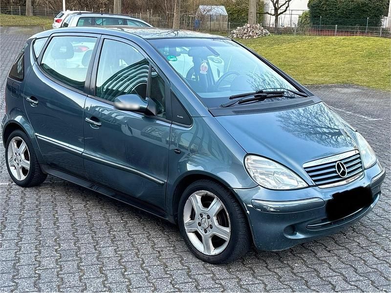 Gebraucht Mercedes A190 Elegance 125 PS (91 kW) 2003 Andere farben Kleinwagen