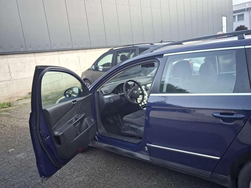Gebraucht VW Passat 140 PS (102 kW) 2008 Limousine