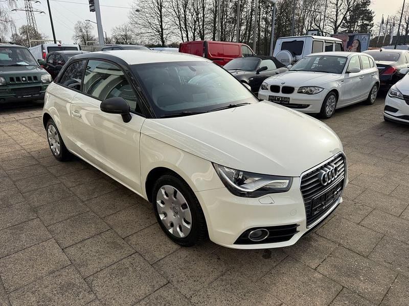 Gebraucht Audi A1 Attraction 90 PS (66 kW) 2014 Weiß Kleinwagen
