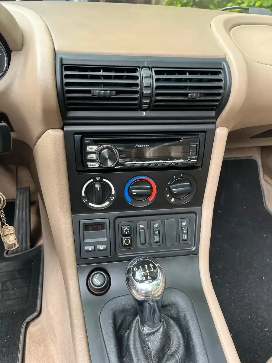 Gebraucht BMW Z3 116 PS (85 kW) 1998 Schwarz Cabrio