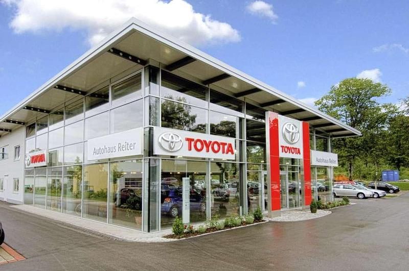 Gebraucht Toyota Yaris Cross 116 PS (85 kW) 2021 Schimmering silber metallic SUV