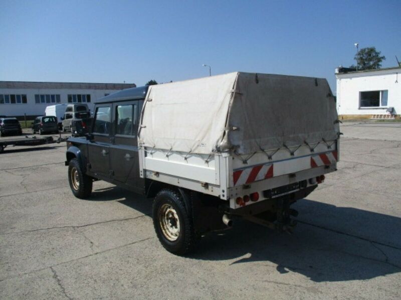 Gebraucht Land Rover Defender S 122 PS (89 kW) 2012 Schwarz SUV