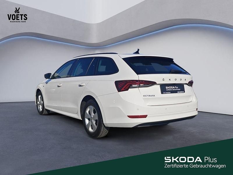 Gebraucht Skoda Octavia Clever 116 PS (85 kW) 2022 Weiß Kombi