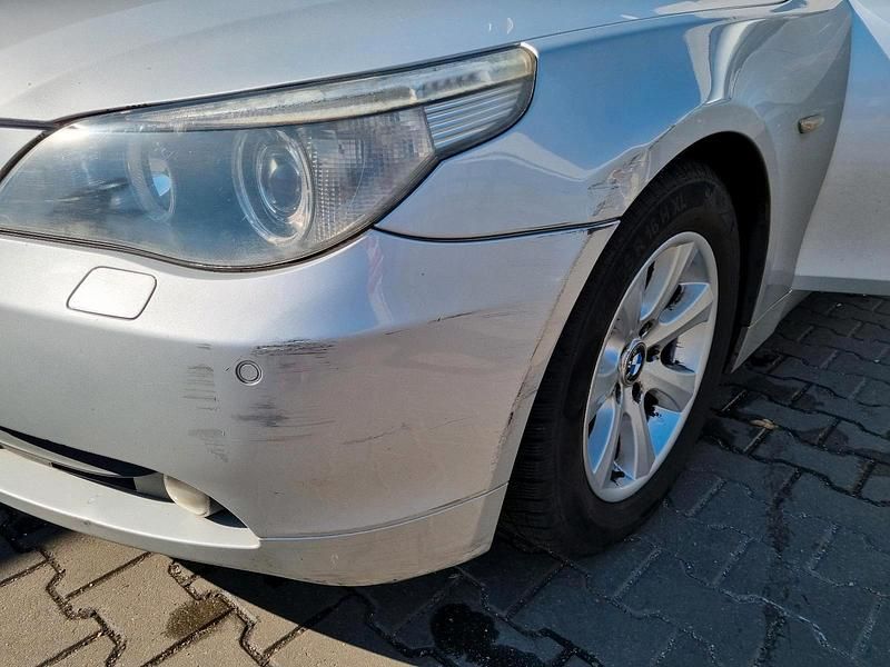 Gebraucht BMW 525 177 PS (130 kW) 2006 Silber Kombi