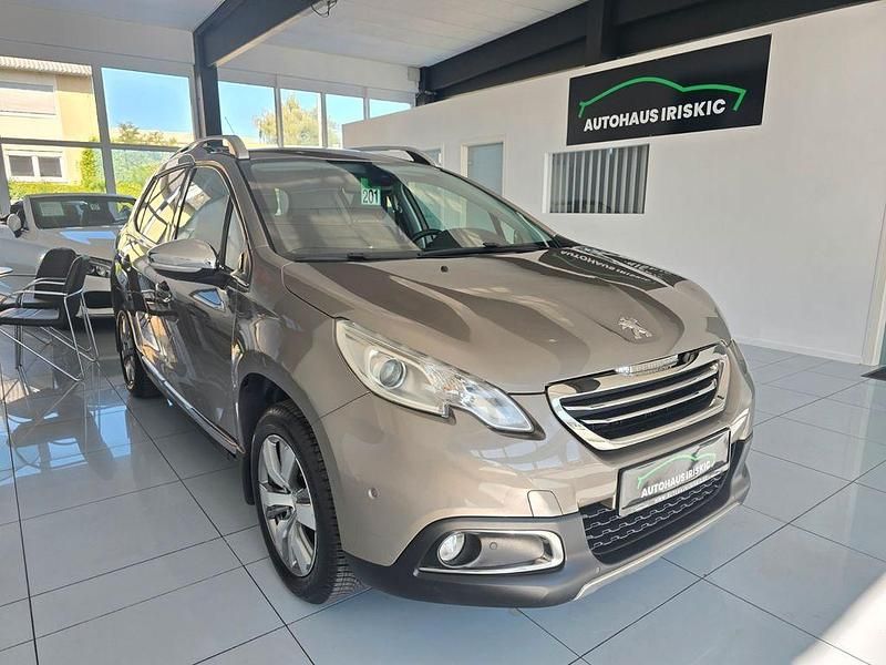 Grau Gebraucht 2013 Peugeot 2008 Allure SUV | 8.498 € (Fairer Preis) - Bild 1/4
