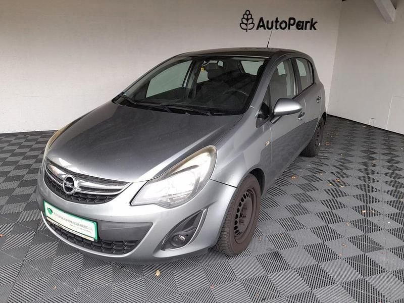 Silber Gebraucht 2014 Opel Corsa Energy Limousine | 3.650 € (Guter Preis) - Bild 1/4