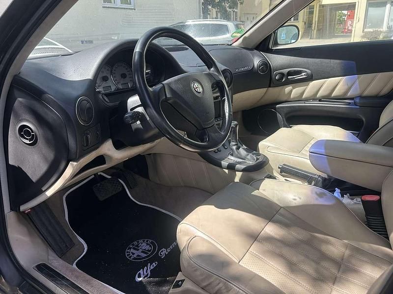 Schwarz Gebraucht 2001 Alfa Romeo 166 Distinctive Limousine | 3.250 € (Etwas zu teuer) - Bild 1/4