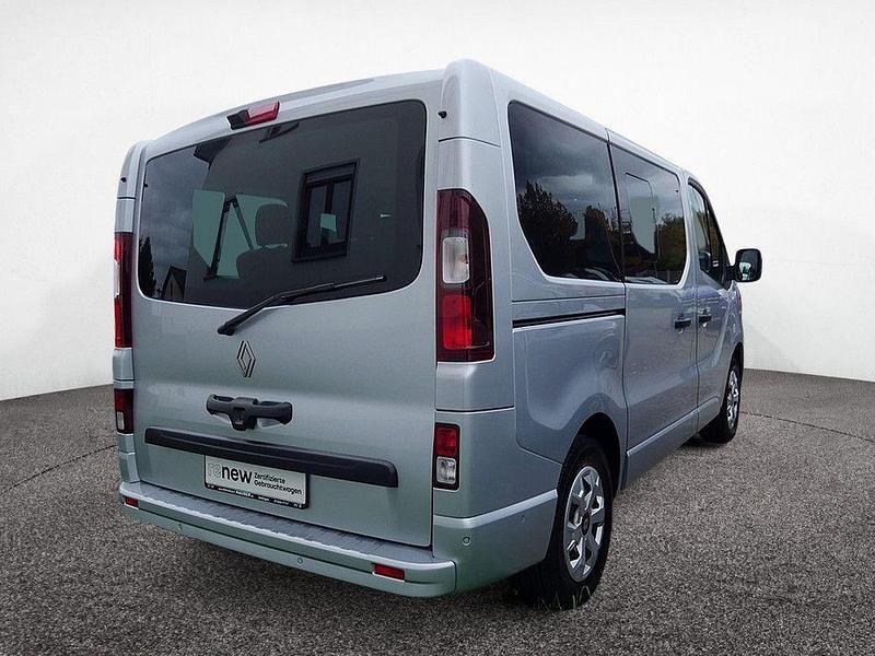 Gebraucht Renault Trafic Evolution 150 PS (110 kW) 2024 Grau Van / Kleinbus