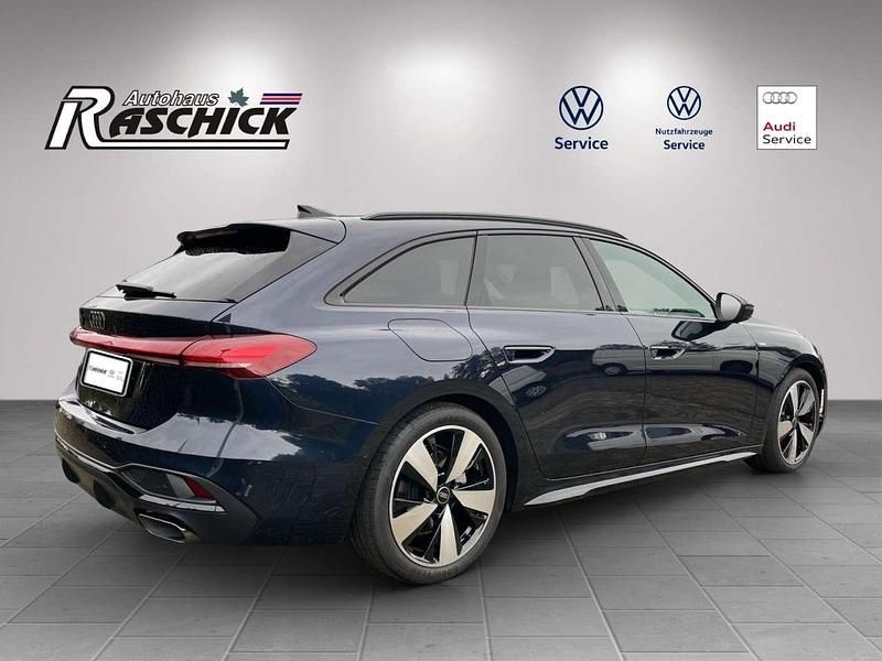 Gebraucht Audi A5 S-Line 204 PS (150 kW) 2025 Firmamenblau Coupé