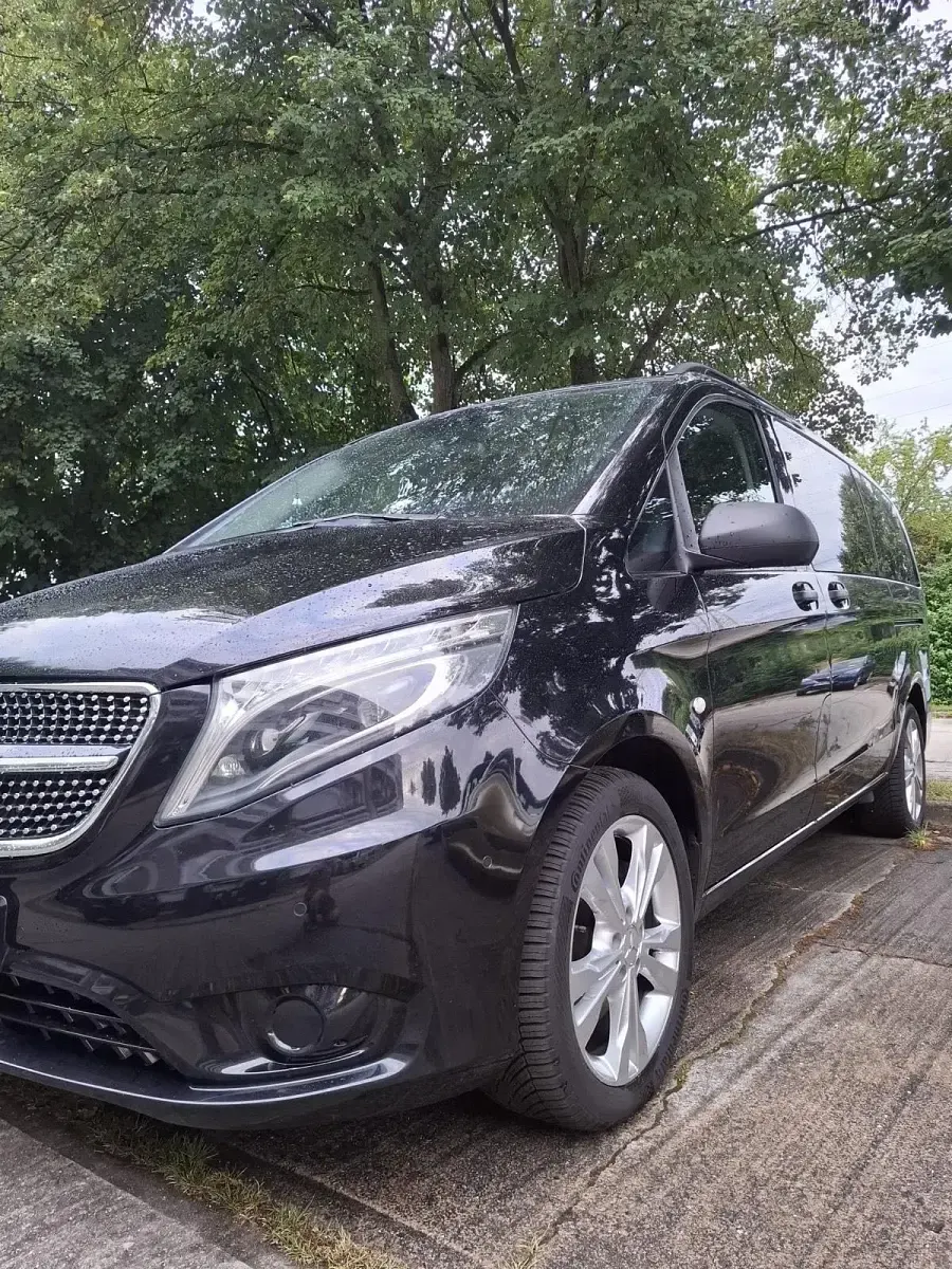 Gebraucht Mercedes Vito 190 PS (139 kW) 2016 Schwarz Van