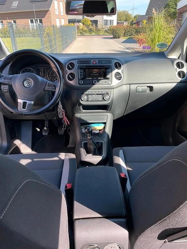 Gebraucht VW Golf Plus Cross 122 PS (89 kW) 2013 Silber Van / Kleinbus