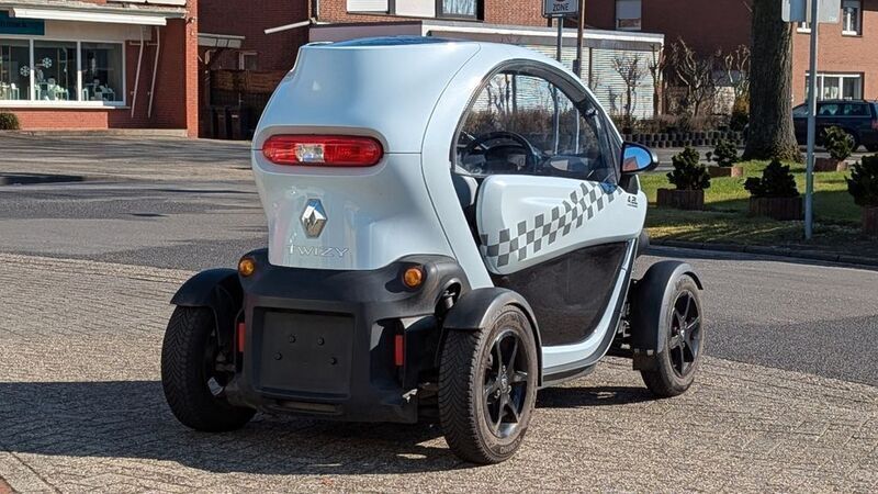 Gebraucht Renault Twizy Technic 11 kW (16 PS) 2015 Weiß Kleinwagen