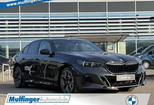 Neu BMW 520 Comfort Edition 197 PS (144 kW) 2026 Grau Kombi