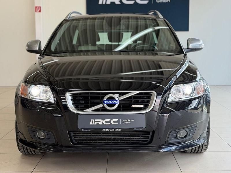 Gebraucht Volvo V50 R-Design Pro 114 PS (83 kW) 2012 Schwarz Kombi