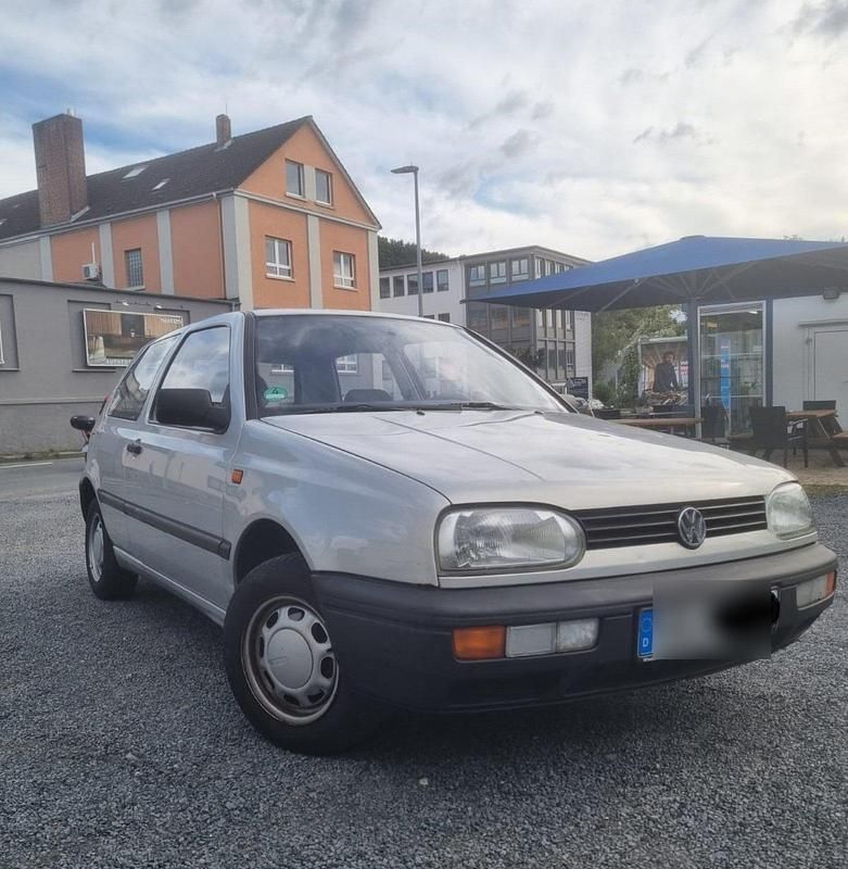 Grau Gebraucht 1995 VW Golf III Kleinwagen | 2.000 € - Bild 1/4