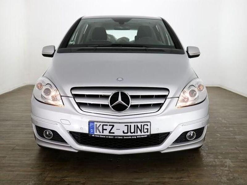 Gebraucht Mercedes B170 170 PS (125 kW) 2008 Silber Van / Kleinbus