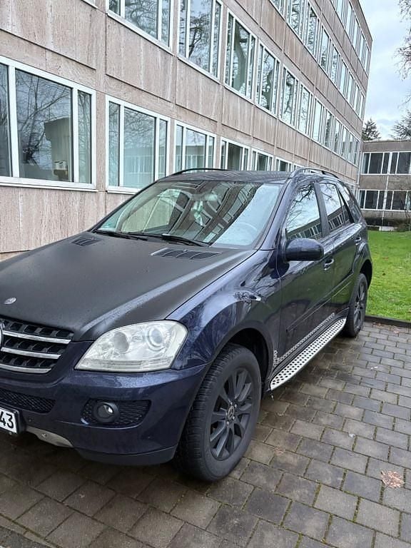 Gebraucht Mercedes ML320 224 PS (164 kW) 2006 SUV