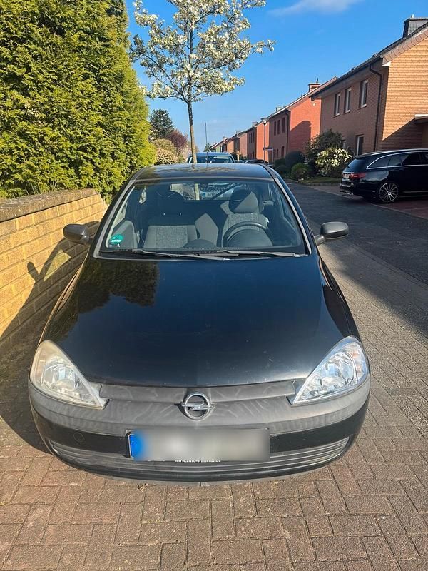 Schwarz Gebraucht 2001 Opel Corsa Kleinwagen | 350 € (Guter Preis) - Bild 1/4