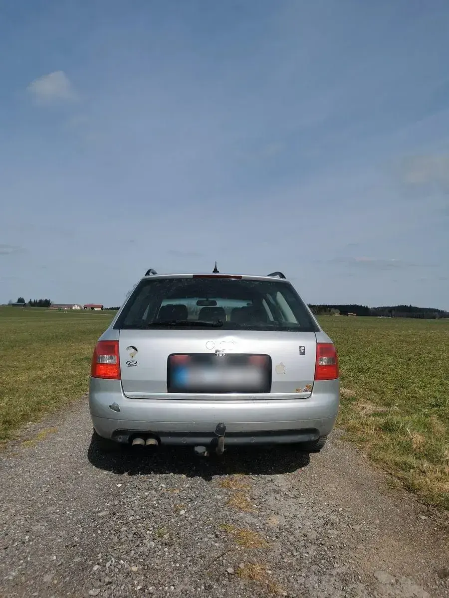 Gebraucht Audi A6 163 PS (119 kW) 2005 Silber Kombi
