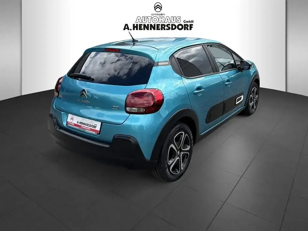 Gebraucht Citroën C3 Feel 83 PS (61 kW) 2021 Spring blue metallic Kleinwagen