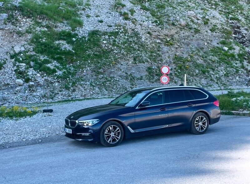 Blau Gebraucht 2017 BMW 530 Sport Line Kombi | 26.000 € (Teuer) - Bild 1/4
