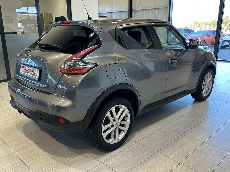 Gebraucht Nissan Juke N-Connecta 116 PS (85 kW) 2016 Silber SUV