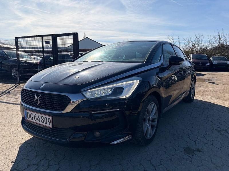 Gebraucht DS Automobiles DS5 179 PS (131 kW) 2016 Schwarz Kleinwagen
