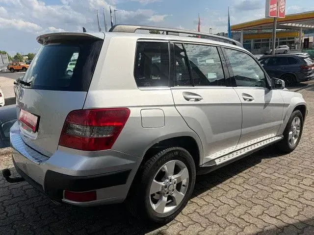 Gebraucht Mercedes GLK280 231 PS (169 kW) 2008 Silber SUV