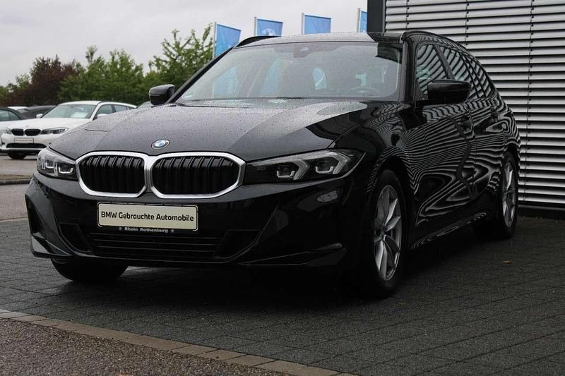 Schwarz Gebraucht 2023 BMW 318 Kombi | 26.940 € (Superpreis) - Bild 1/4